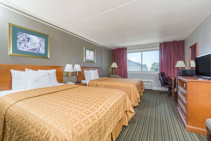 Room 5 of 27