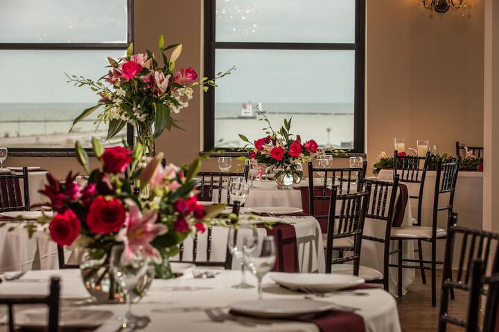 Ariel Broadway Hotel