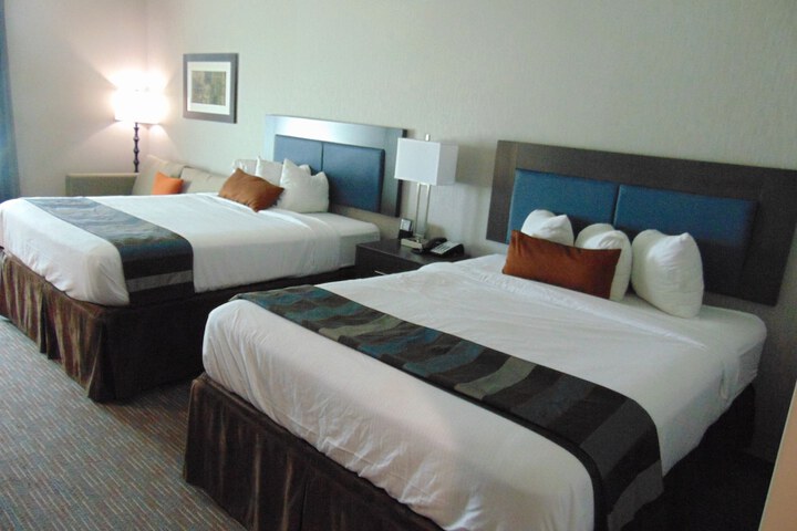 Room 8 of 42
