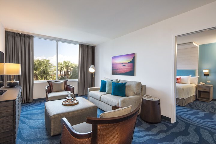 Universals Loews Sapphire Falls Resort