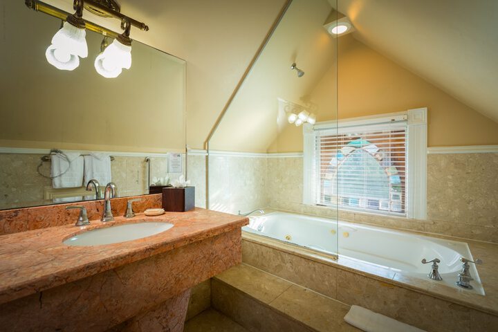 Southernmost House - Adult Exclusive