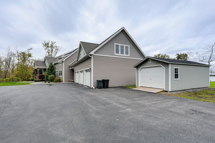 Steps From Oneida Lake: Spacious Gem w / Game Room!