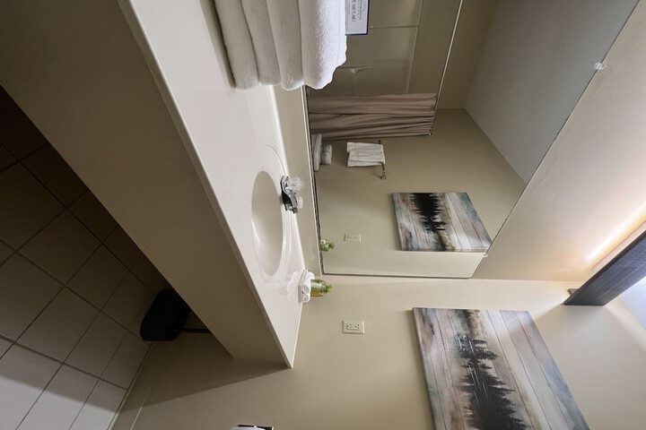 Room 39 of 85