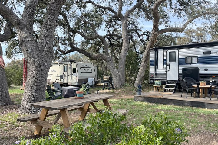 The Alexander at Creek Road