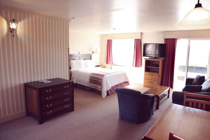Room 38 of 68