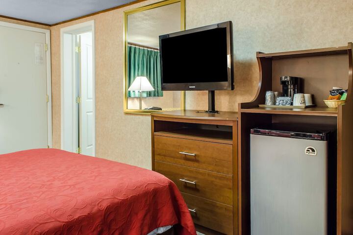 Econo Lodge Bellefonte I-99