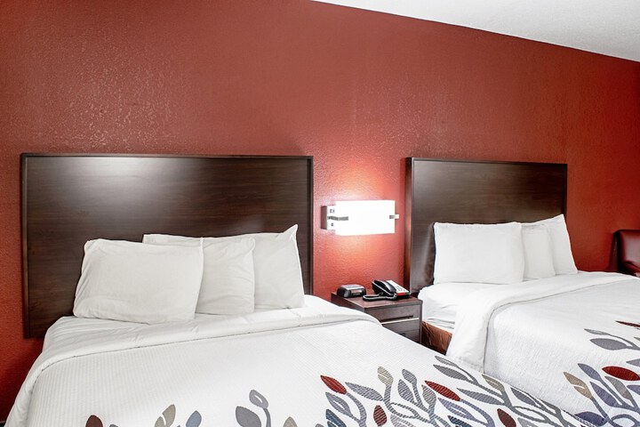Room 26 of 33