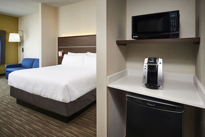 Holiday Inn Express Niagara-On-The-Lake by IHG
