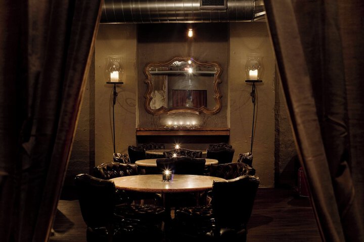 Dining 79 of 102