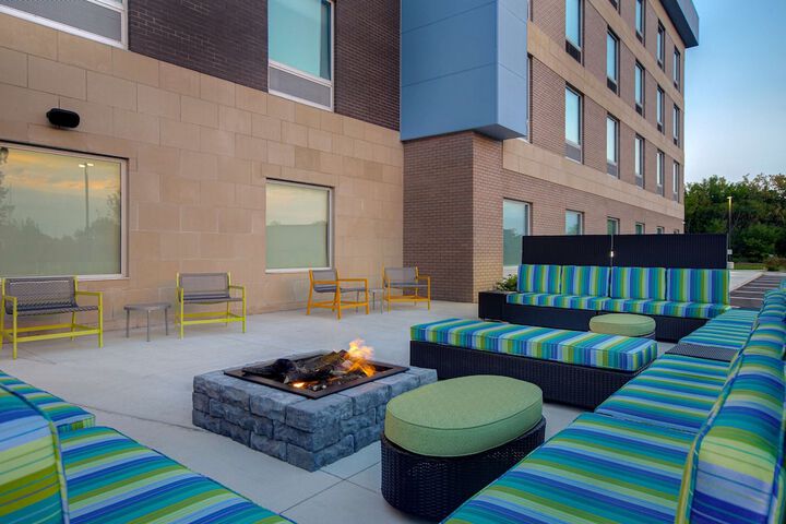 Terrace/Patio 43 of 44