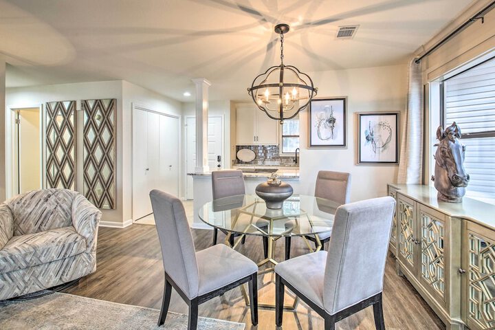 Boat Slip: Lake Hamilton Condo in Hot Springs!