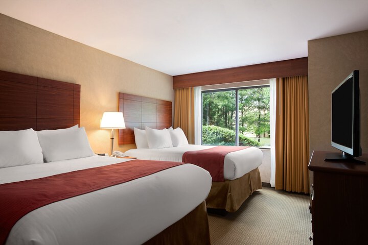 Ramada by Wyndham Toms River