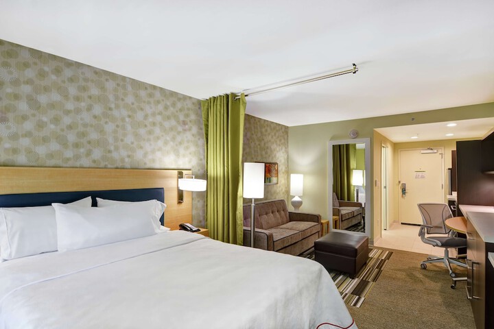 Room 29 of 46