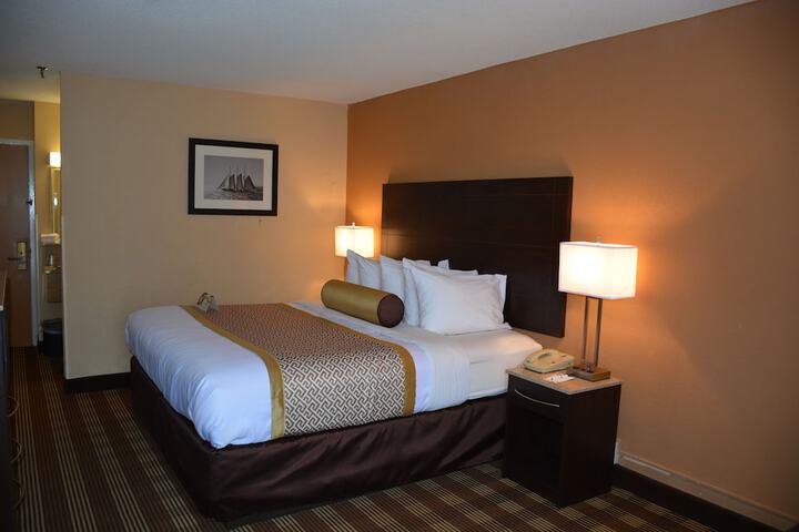 Room 20 of 39