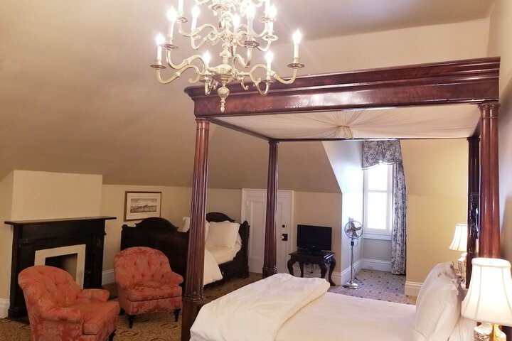 Dunleith Historic Inn