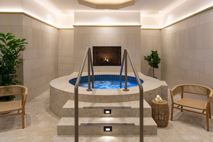 Pool 5 of 198