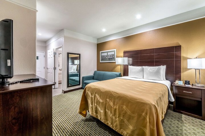 Room 28 of 57