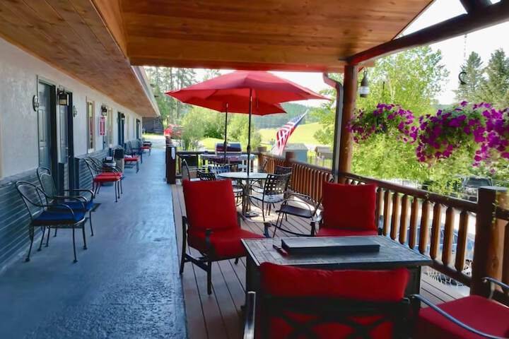 Mountain View Lodge & Cabins