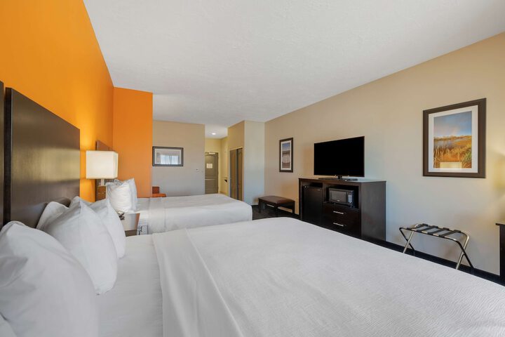 Best Western Plus North Platte Inn & Suites