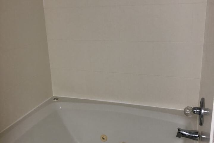 Hot Tub 50 of 50