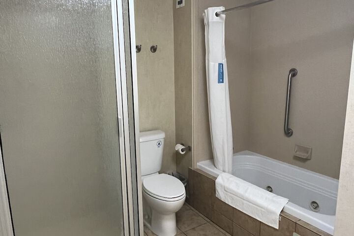 Room 47 of 58
