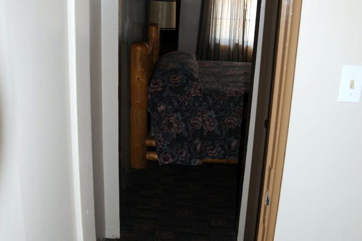 Room 30 of 44