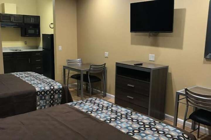 Room 14 of 42