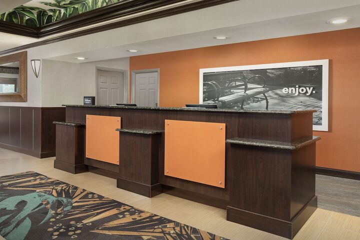 Hampton Inn & Suites Lake City