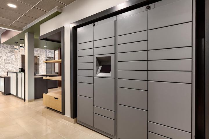 LivSmart Studios by Hilton Kokomo