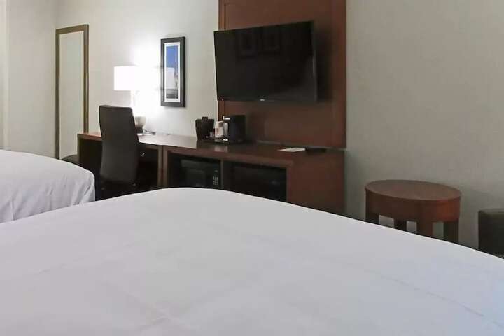 Room 17 of 26