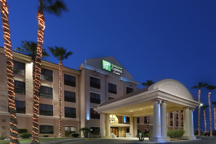 Hotel 4 of 48