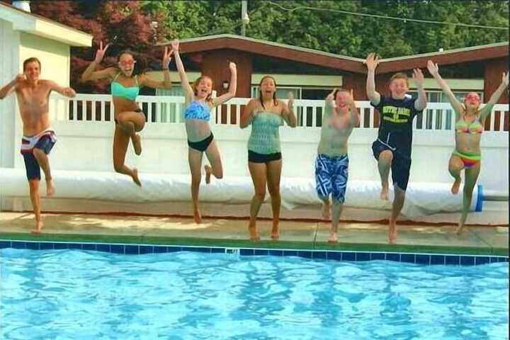 Pool 6 of 26
