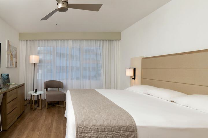 Room 18 of 47