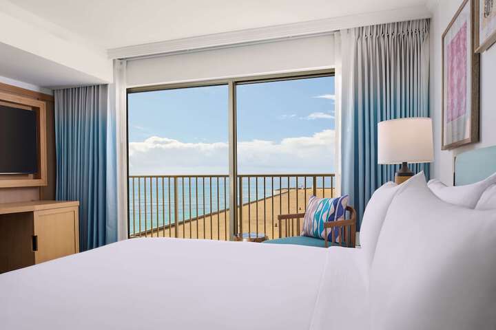 Room 60 of 164