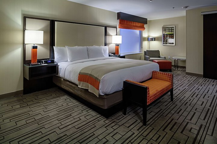 DoubleTree by Hilton Hotel Bristol Connecticut