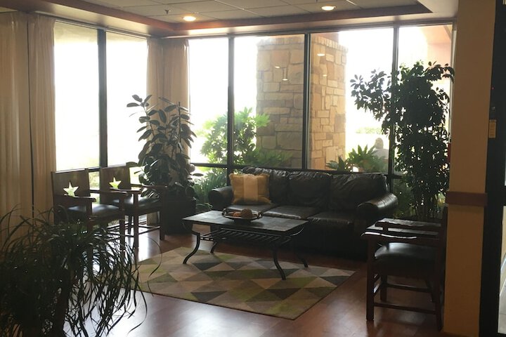 Hotel Interior 10 of 32