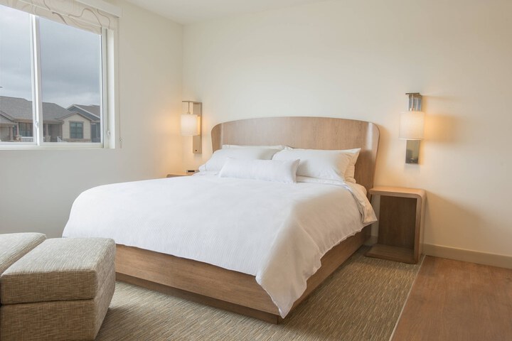 Room 15 of 29