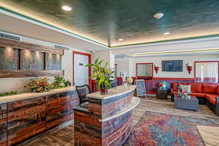 Hotel Interior 48 of 141