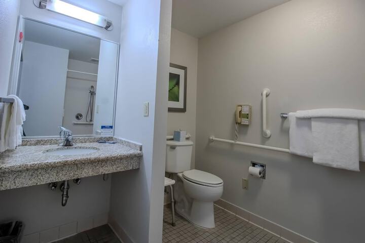 Country Inn & Suites by Radisson Convention Center