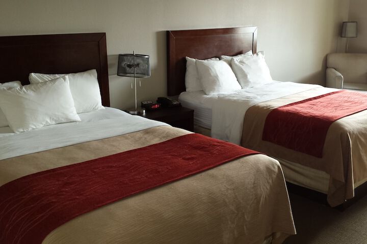 Room 44 of 65
