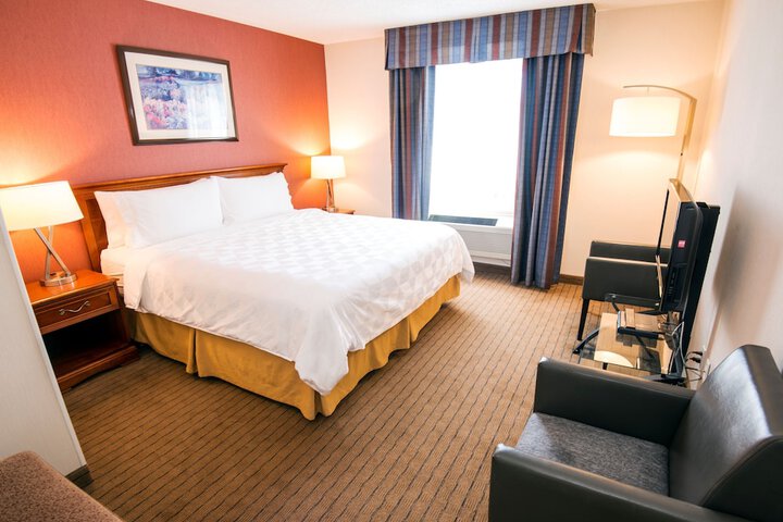 Room 44 of 64