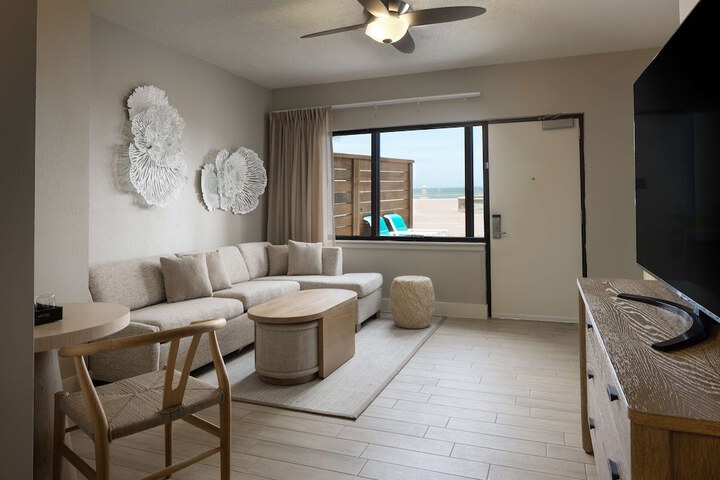 Hilton Daytona Beach Oceanfront Resort