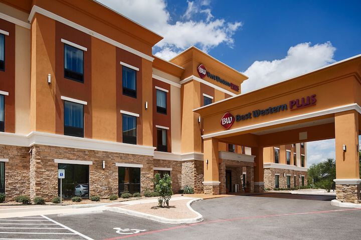 Hotel 2 of 20
