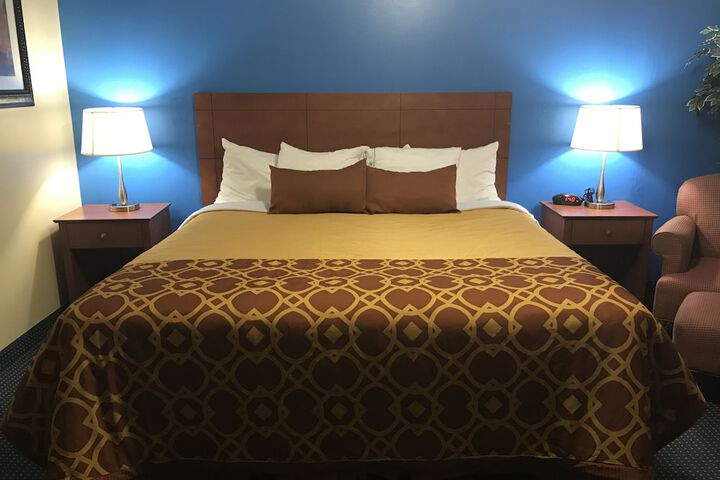 Room 34 of 43