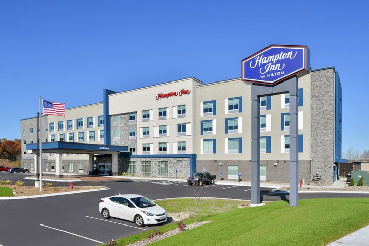 Hotel 5 of 54