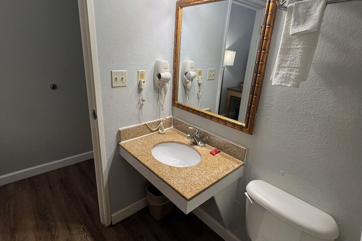 Room 29 of 50
