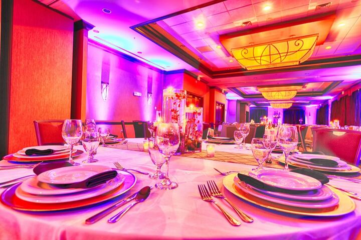 Ballroom/Hall 123 of 137