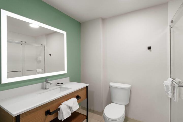 Wingate Suites by Wyndham Mansfield