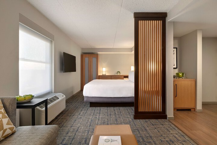 Room 21 of 29