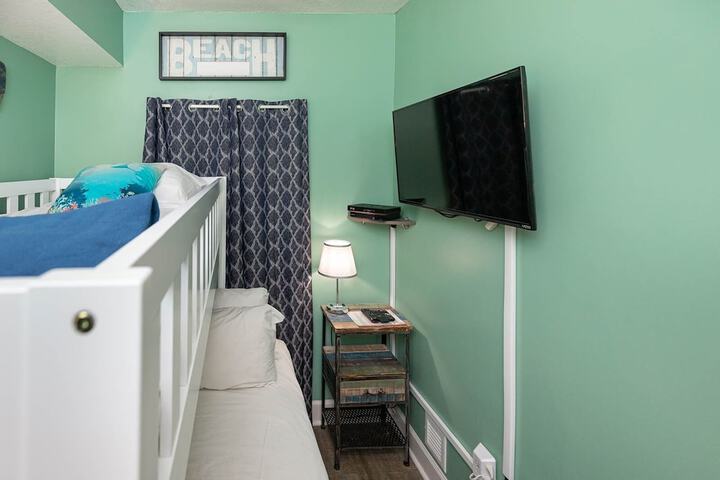 Room 21 of 46